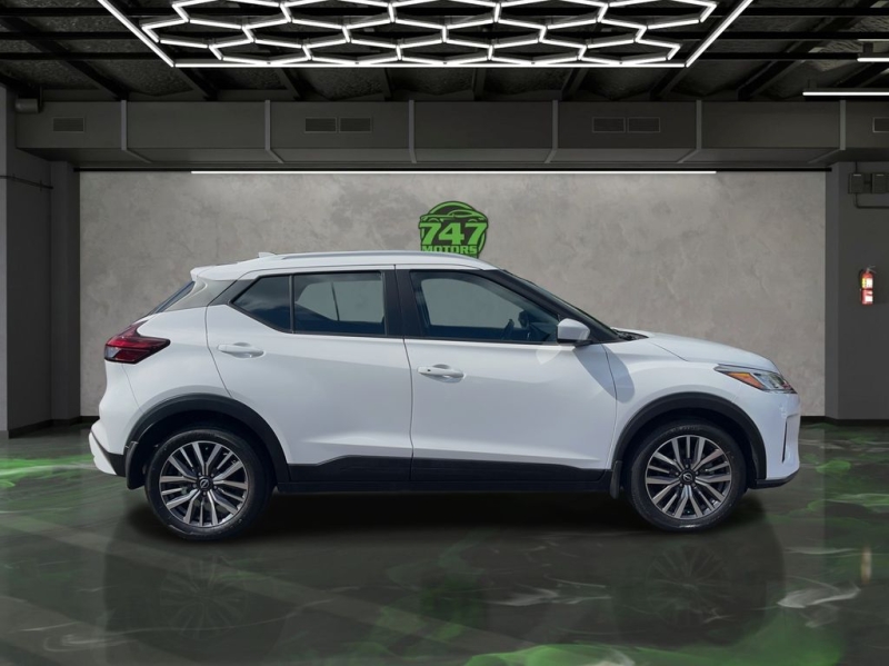 2023 Nissan Kicks