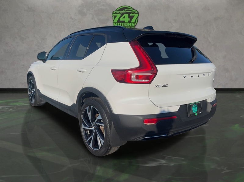 2020 Volvo XC40