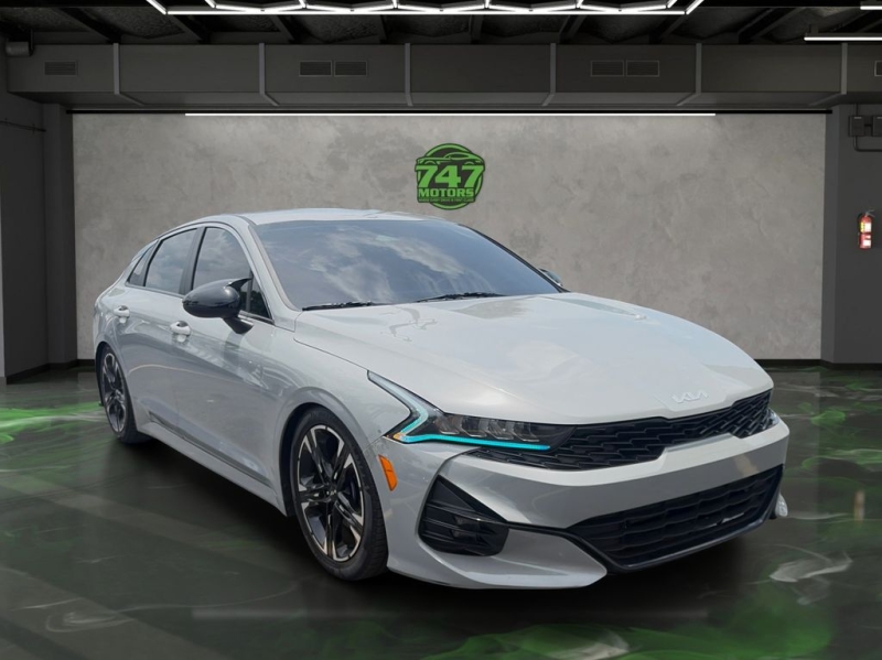 2022 Kia K5