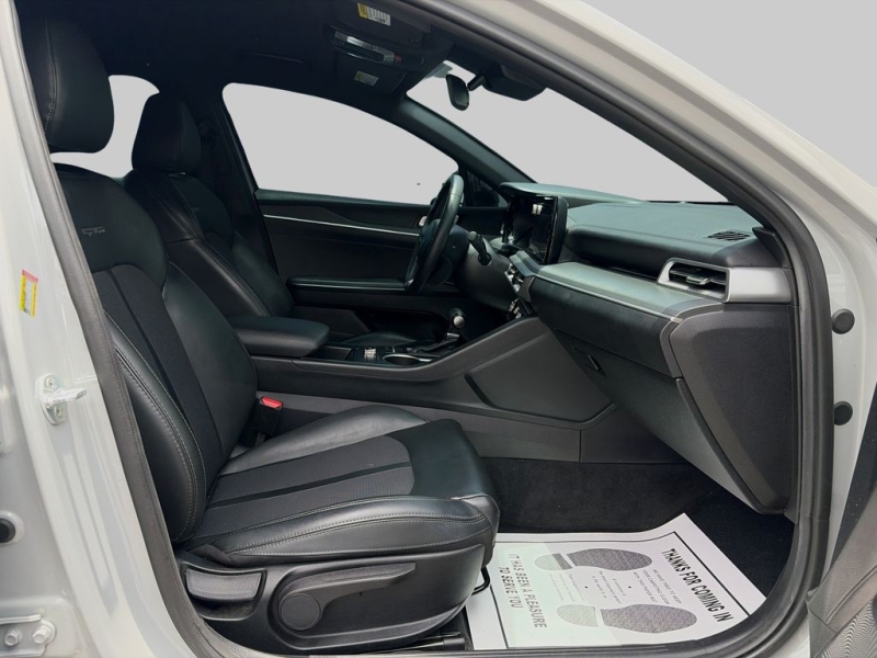 2022 Kia K5