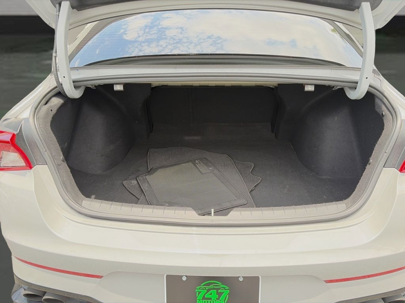2022 Kia K5