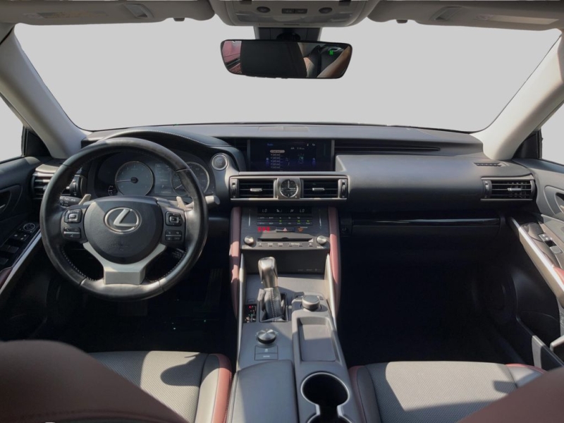 2019 Lexus IS