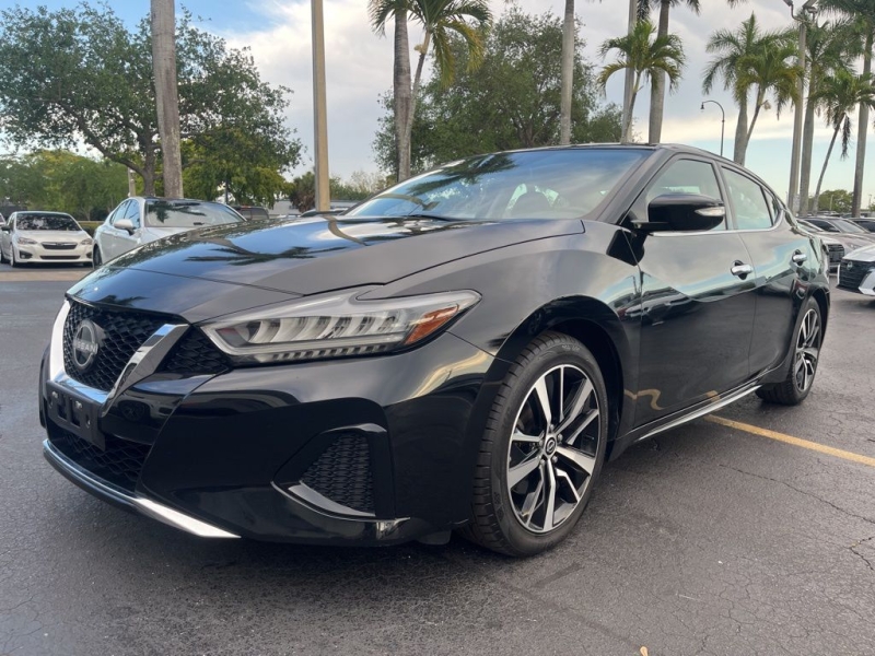 2023 Nissan Maxima