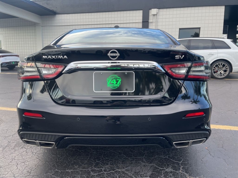 2023 Nissan Maxima