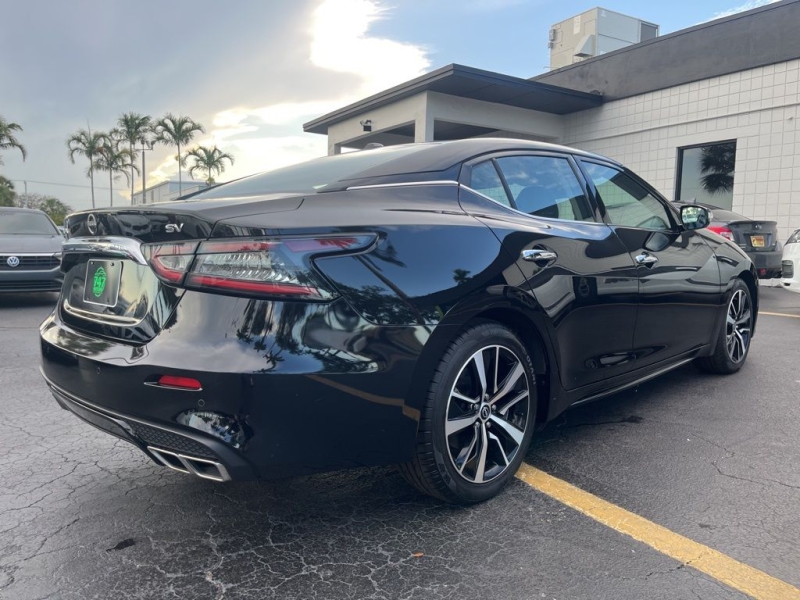 2023 Nissan Maxima