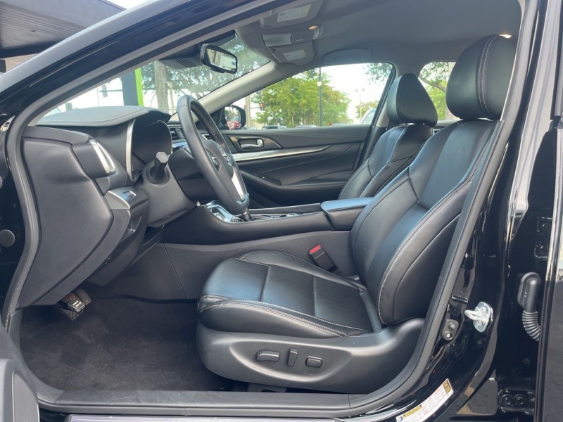 2023 Nissan Maxima