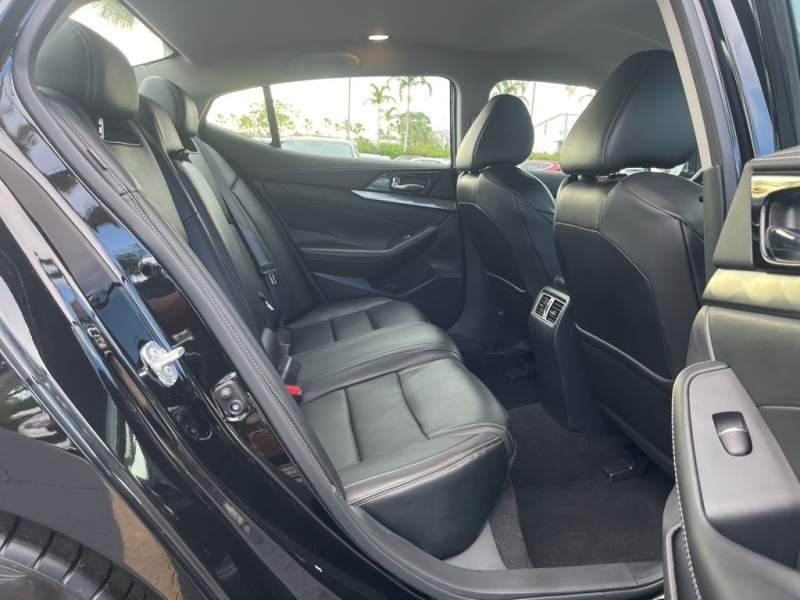 2023 Nissan Maxima