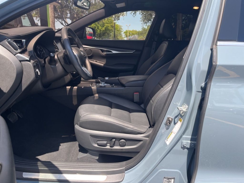 2022 INFINITI QX55