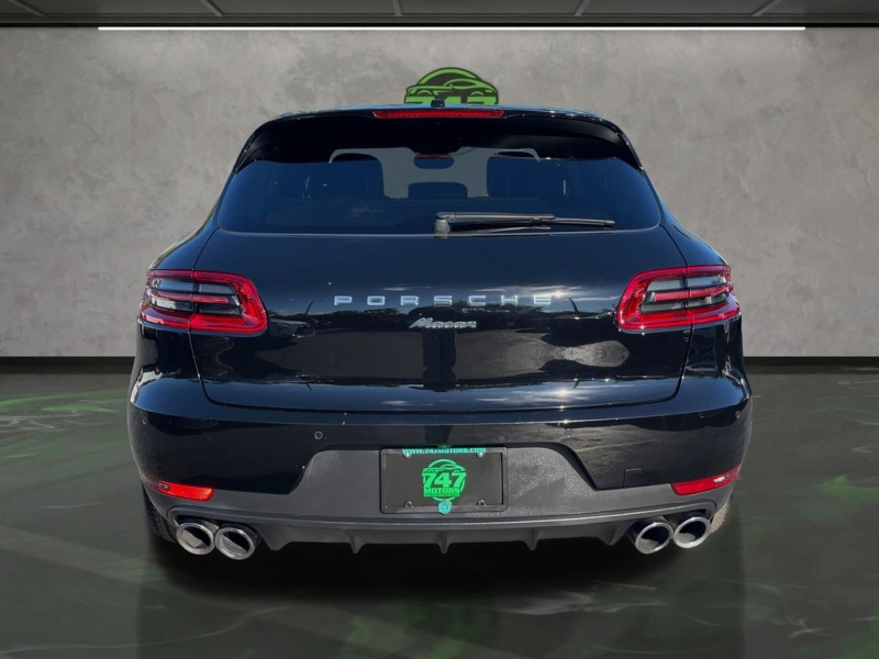 2018 Porsche Macan