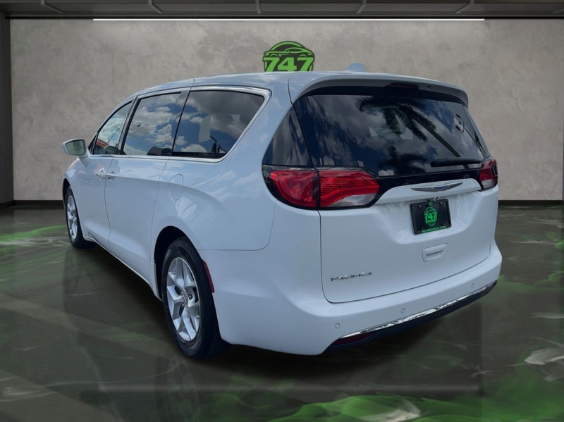 2018 Chrysler Pacifica