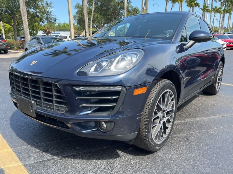 2017 Porsche Macan