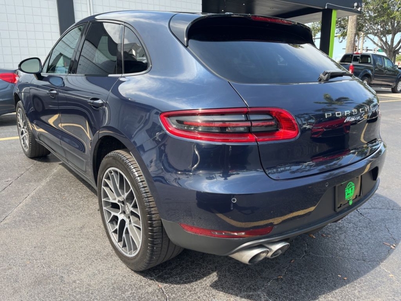 2017 Porsche Macan