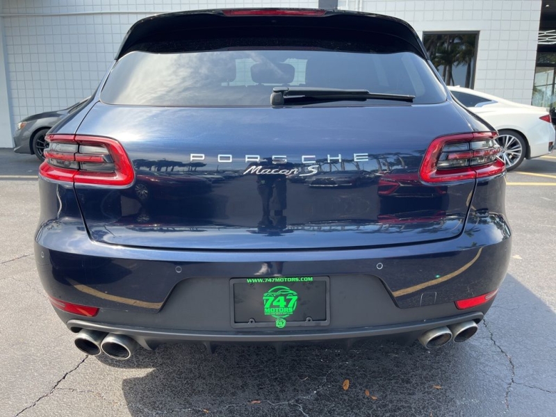 2017 Porsche Macan