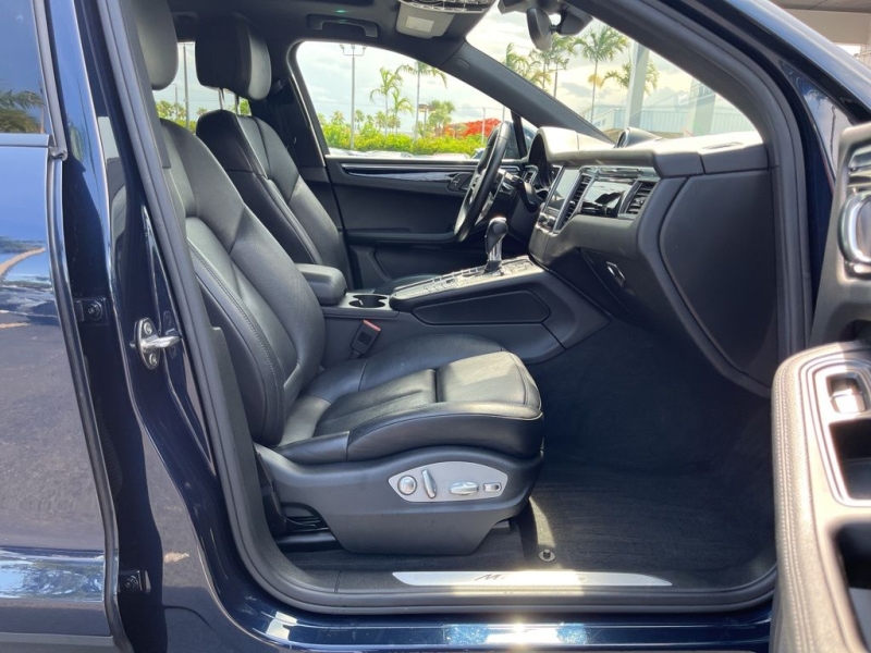 2017 Porsche Macan