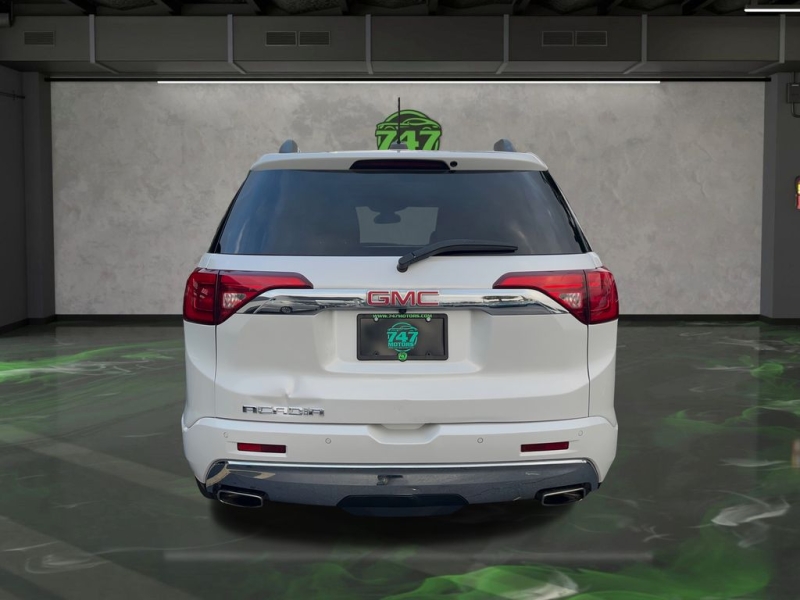 2017 Gmc Acadia Denali photo 3