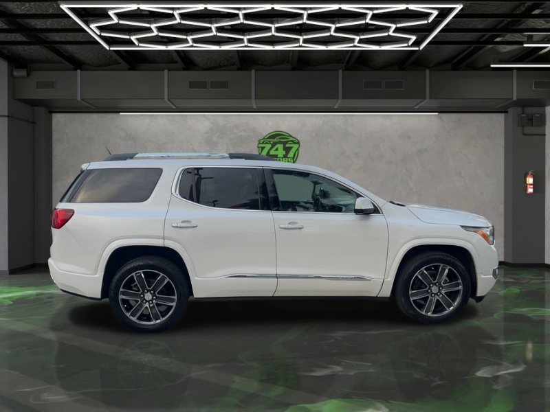 2017 GMC Acadia