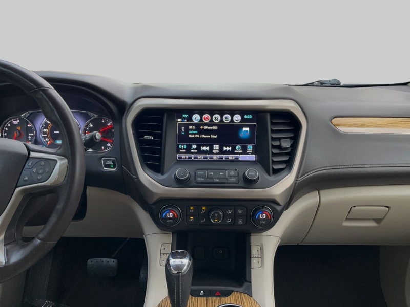 2017 GMC Acadia