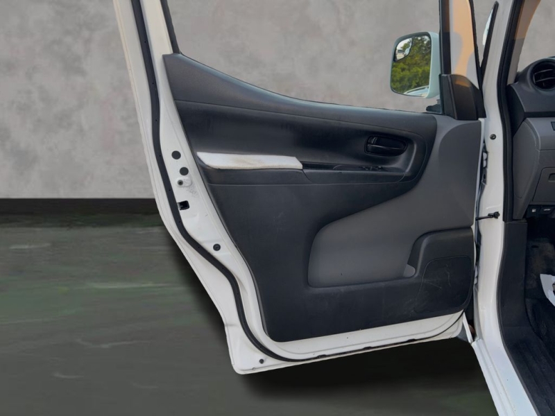 2017 Nissan NV200