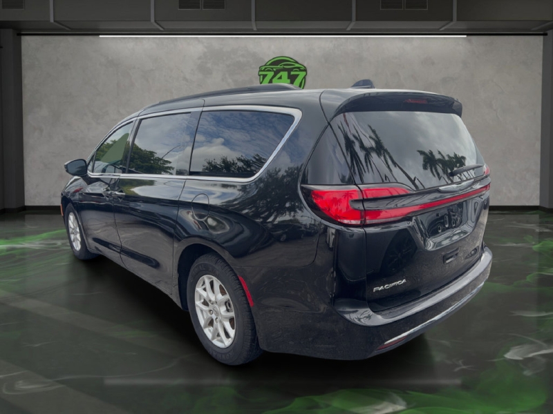 2022 Chrysler Pacifica