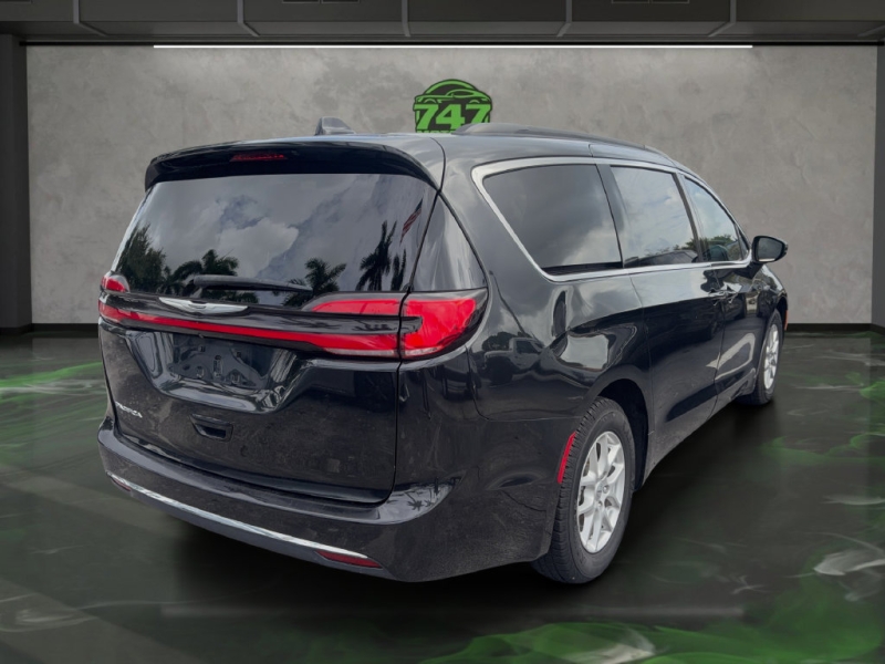 2022 Chrysler Pacifica