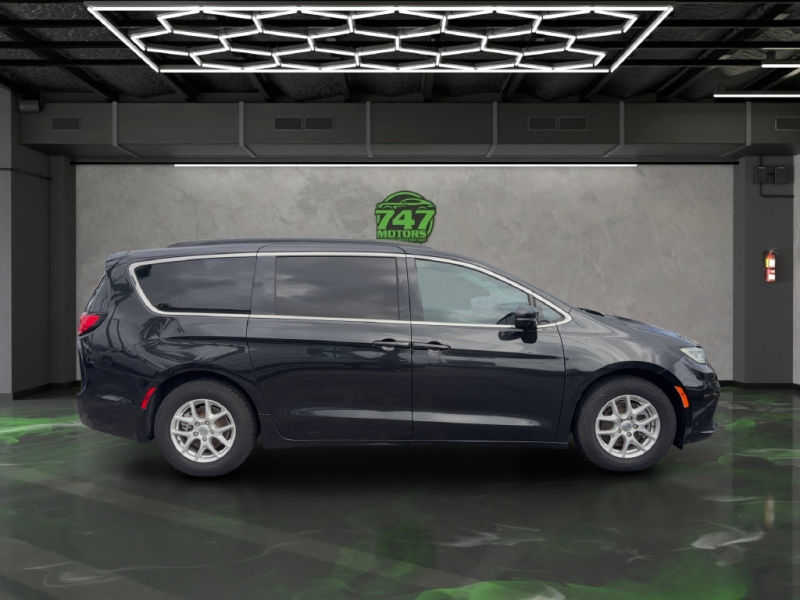 2022 Chrysler Pacifica