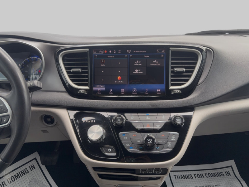 2022 Chrysler Pacifica