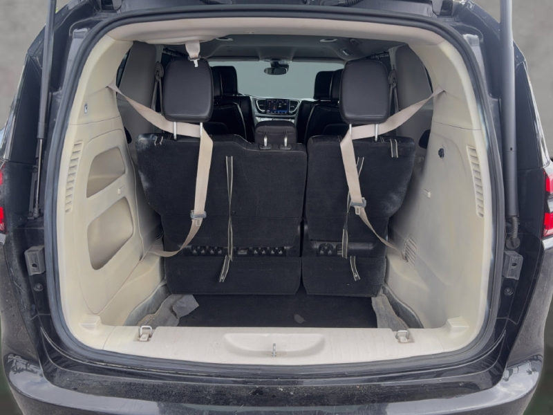 2022 Chrysler Pacifica