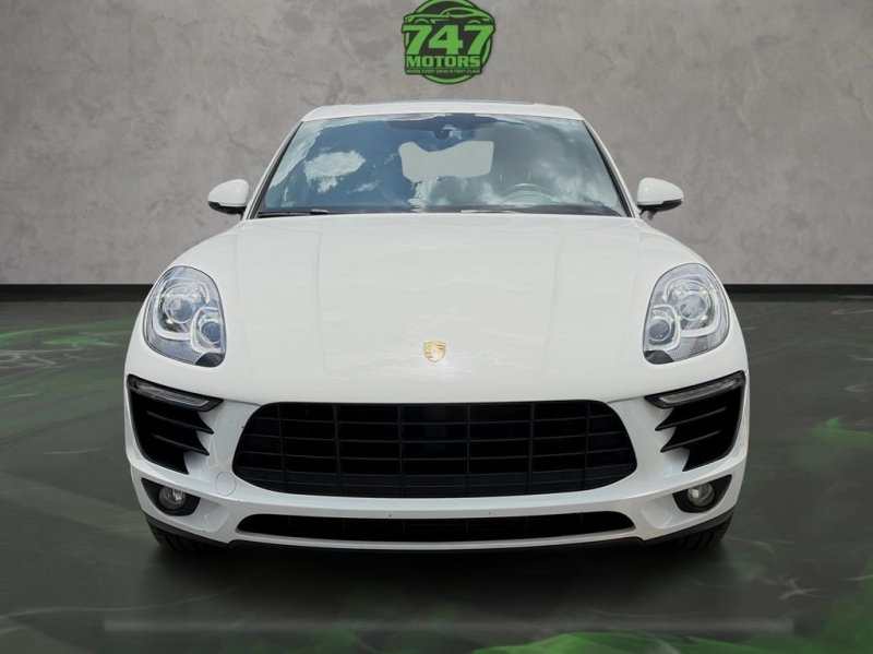 2018 Porsche Macan