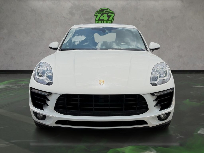 2018 Porsche Macan