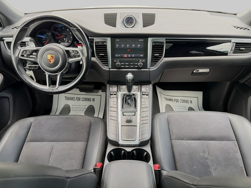2018 Porsche Macan