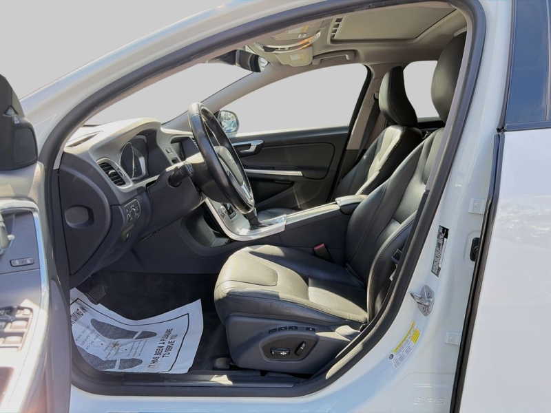 2018 Volvo V60 Cross Country