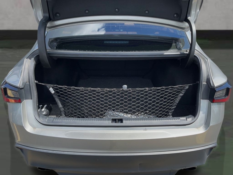 2021 Lexus IS