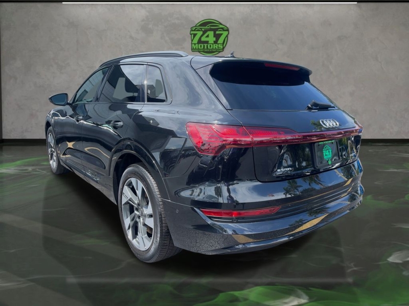 2021 Audi e-tron