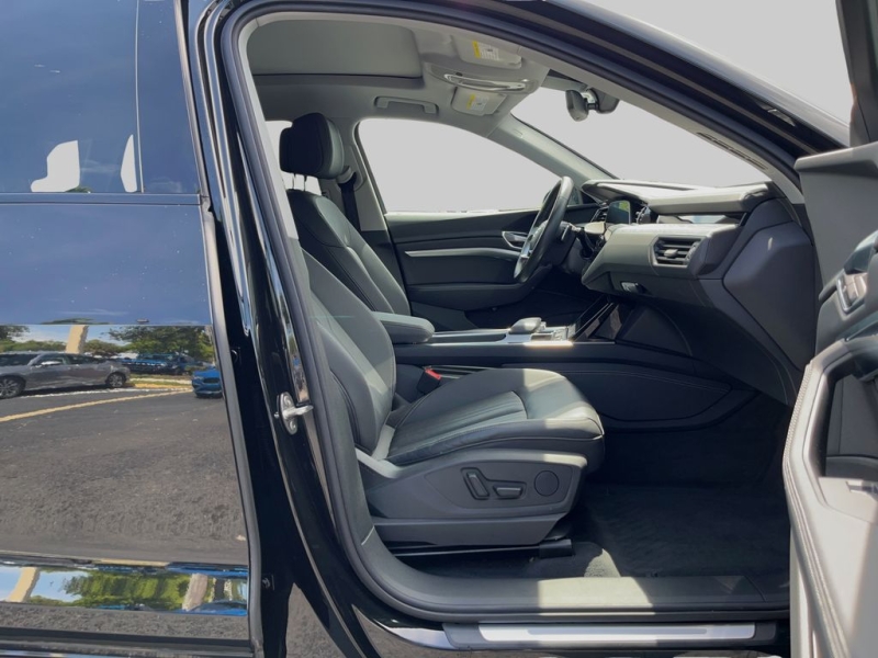 2021 Audi e-tron