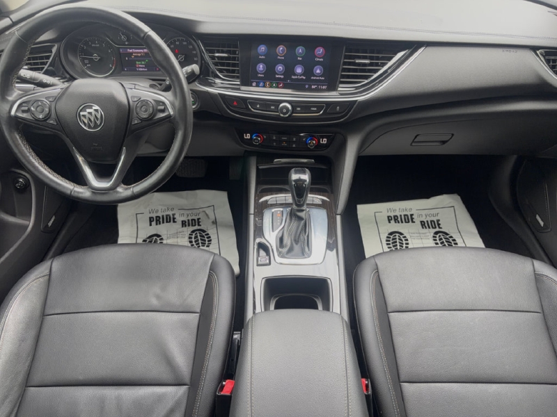 2020 Buick Regal TourX
