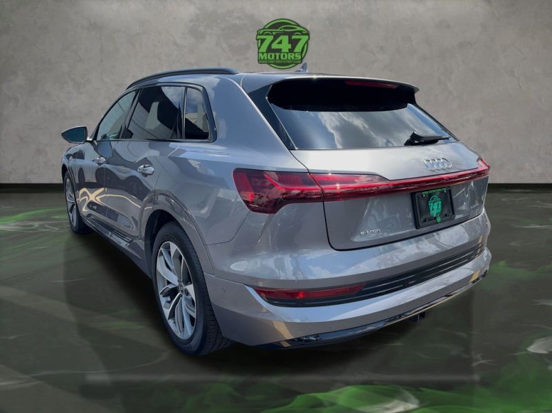 2021 Audi e-tron