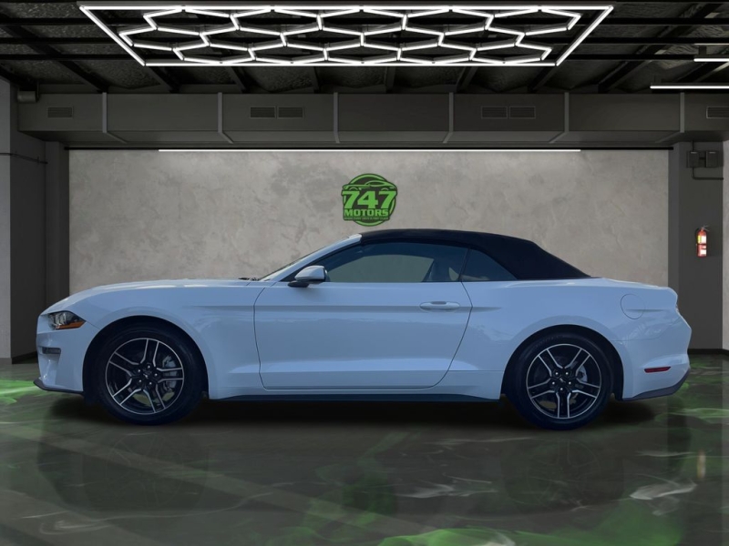 2022 Ford Mustang