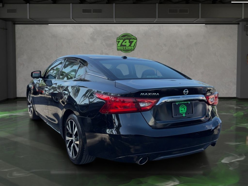 2018 Nissan Maxima