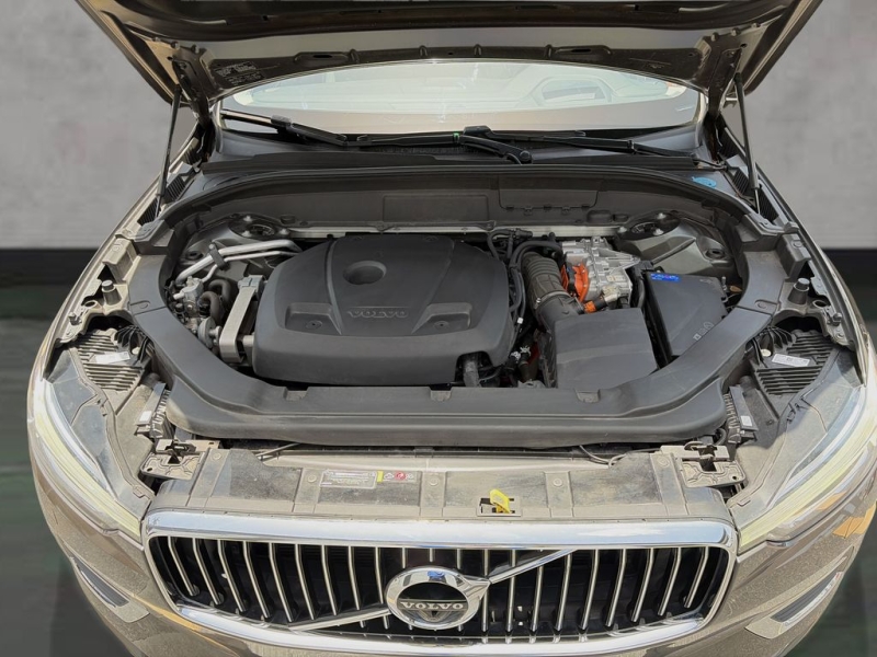 2018 Volvo XC60 Hybrid