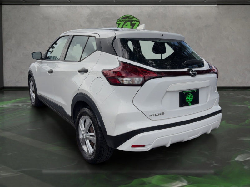 2022 Nissan Kicks
