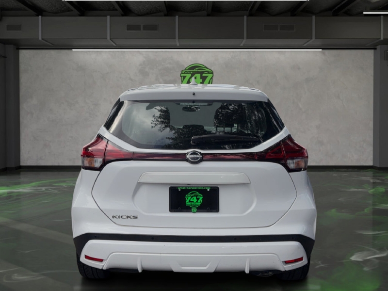 2022 Nissan Kicks