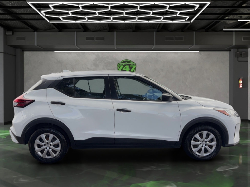 2022 Nissan Kicks