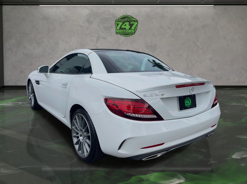 2017 Mercedes-Benz SLC