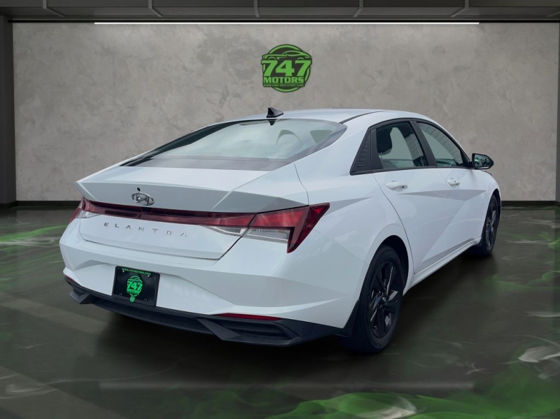 2022 Hyundai Elantra