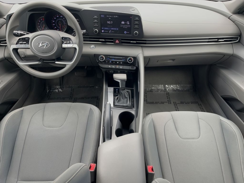 2022 Hyundai Elantra