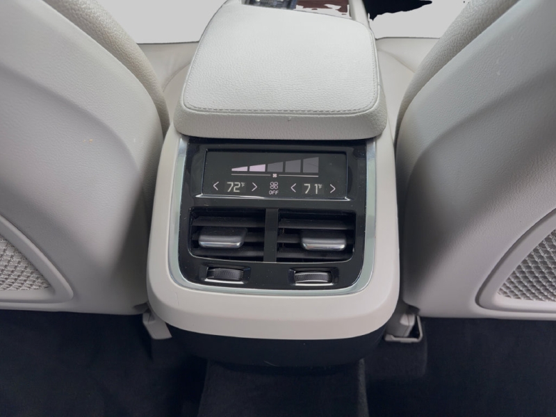 2016 Volvo XC90