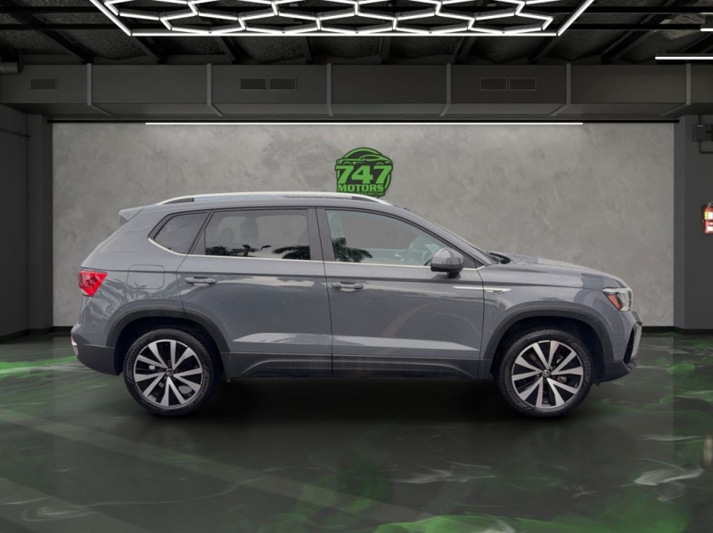 2023 Volkswagen Taos