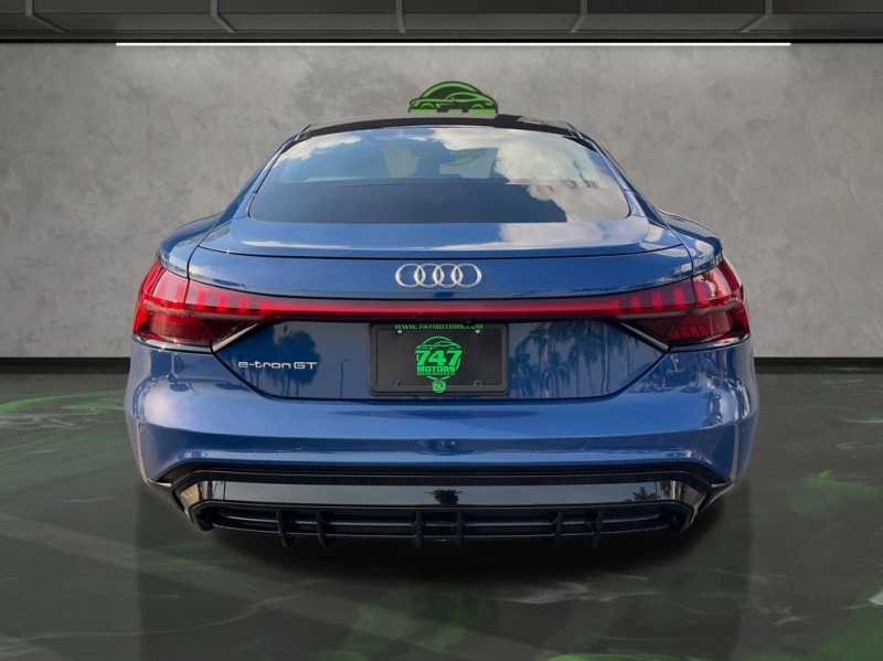2022 Audi e-tron GT