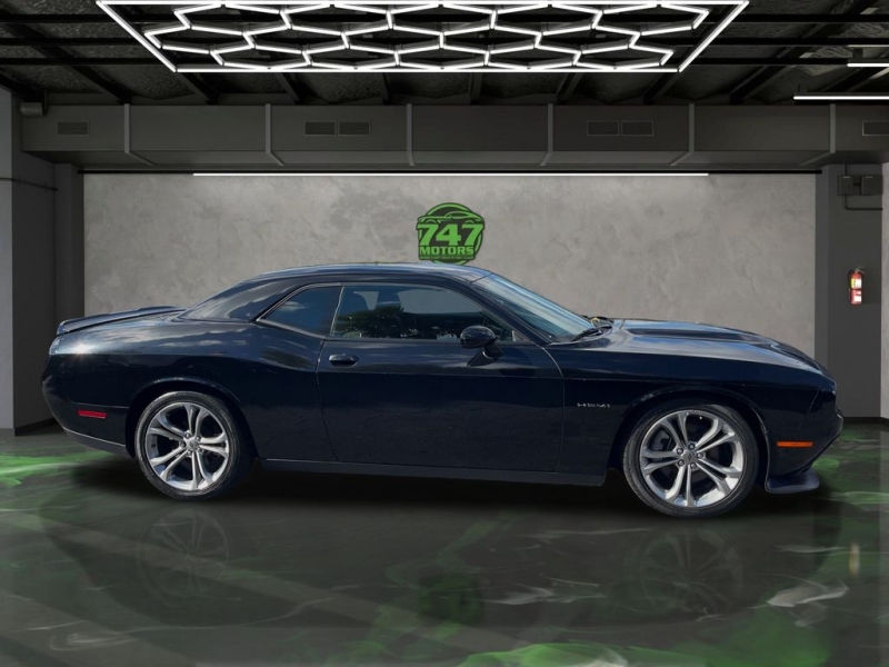 2021 Dodge Challenger