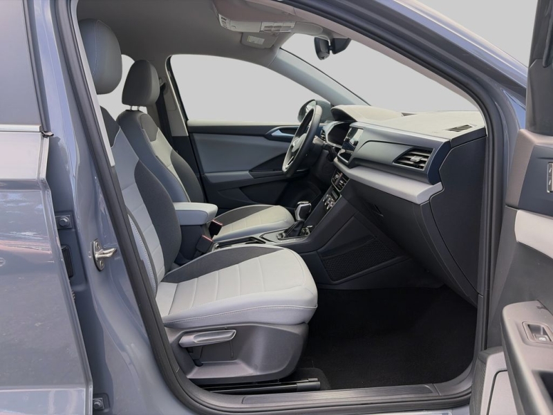 2023 Volkswagen Taos
